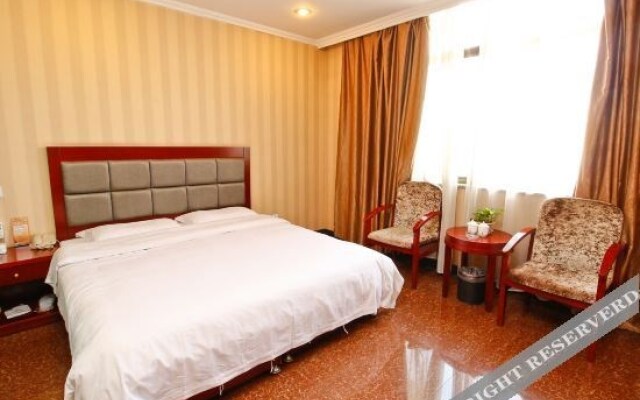 Ronghui Business Hotel