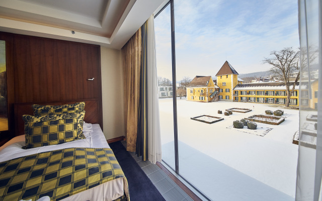 Falkensteiner Schlosshotel Velden – The Leading Hotels of the World