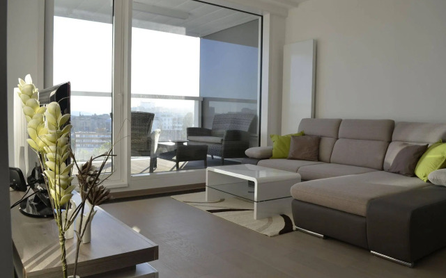 Panorama Apartment with Free Parking