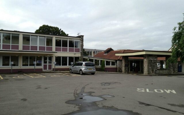 Premier Inn Bristol Alveston