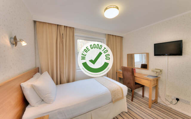 Muthu Queens Hotel