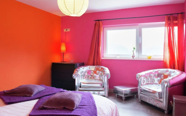 Luxury Villa in Stavelot with Hot Tub