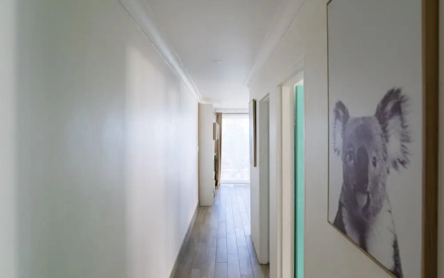 Manly Beachfront Apartment