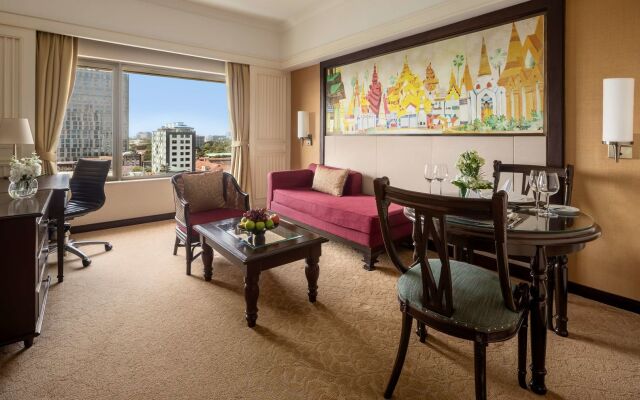 Sule Shangri-La, Yangon