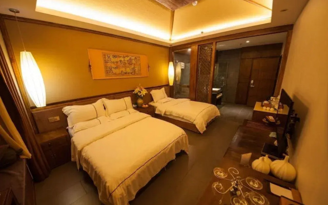 Floral Hotel Lijiang Yishe
