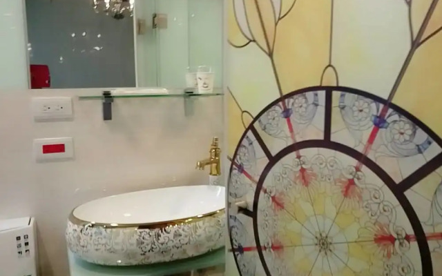 Hwanshan Taiwanese Historical Apart