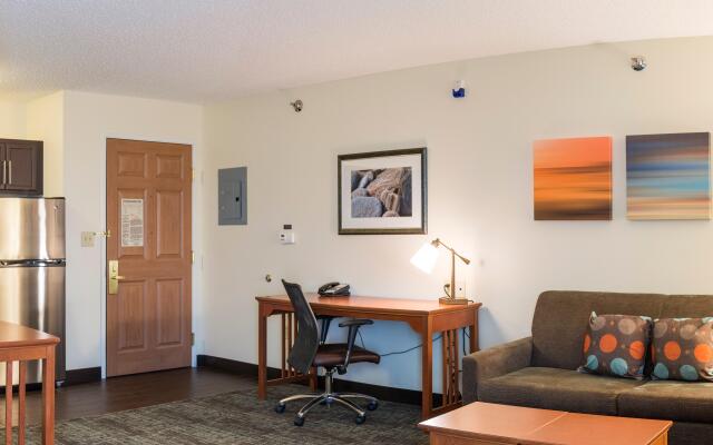 Staybridge Suites Fargo, an IHG Hotel