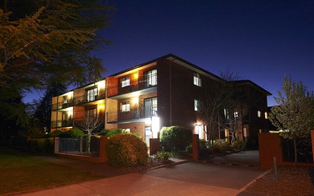 Oxley Court Serviced Apartments