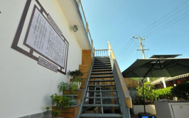 The courtyard of Sage Sage's house in Heshun