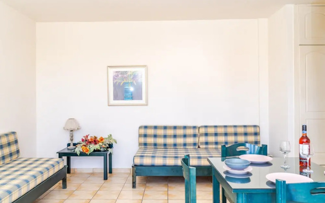 Melina Beach Hotel