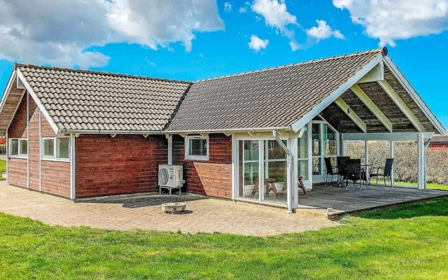 6 Person Holiday Home in Lemvig
