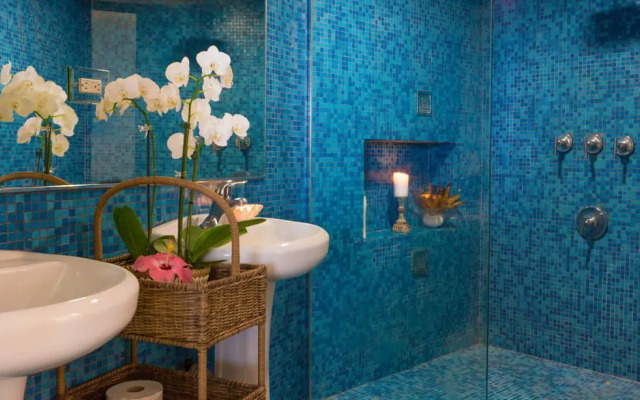 Makahuena 2202 By Redawning