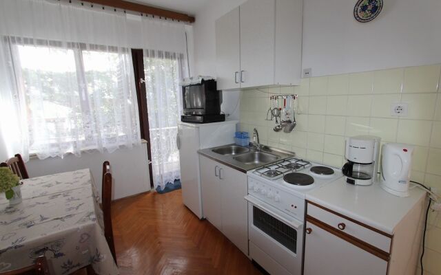 Apartment Dragi Kamen