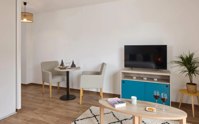 Quality Suites Valenciennes