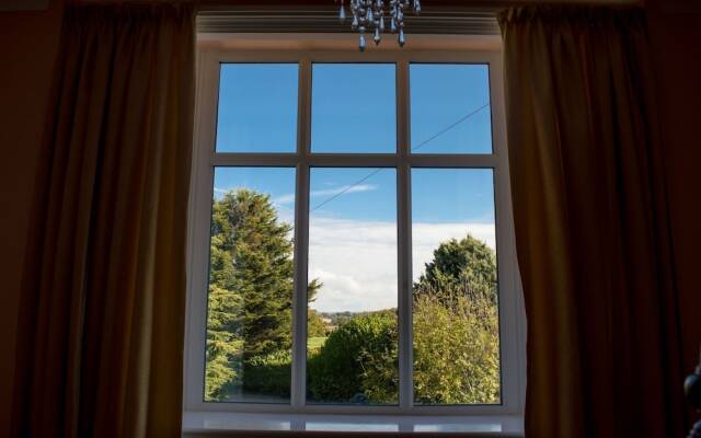 The Grange Court Hotel