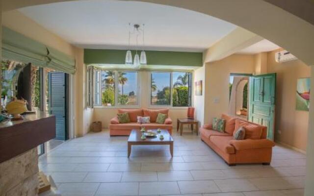 Villa Joy