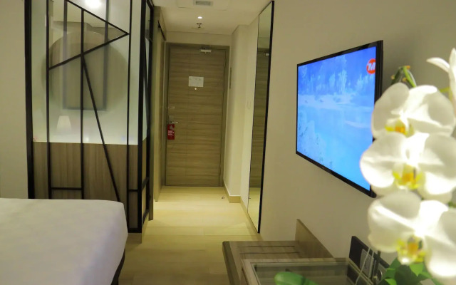 Arosa Hotel Jakarta