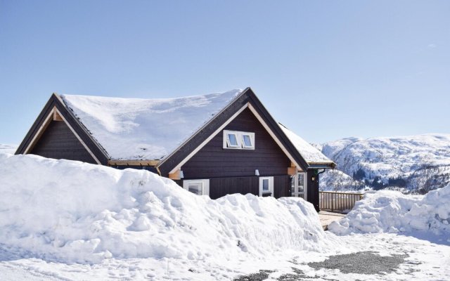 Awesome Home in Norheimsund With 3 Bedrooms and Wifi