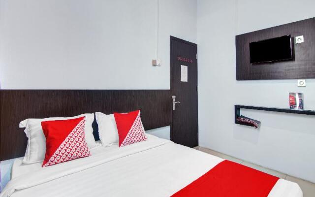OYO 90419 Azzahra Homestay Syariah