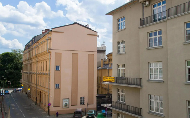 Lounge Apartments