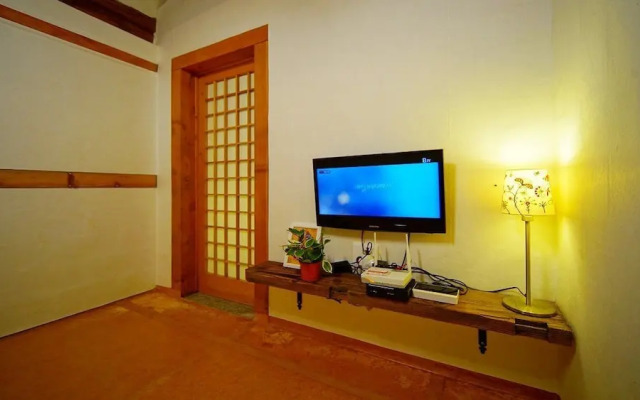 Jeonju Hanok Midam