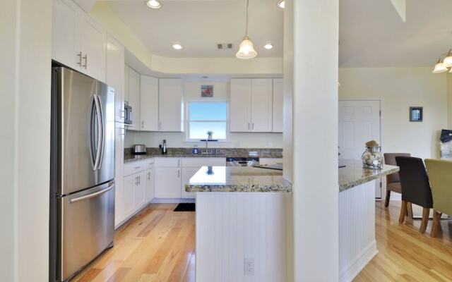 4513viewrempslnh - A View to Remember