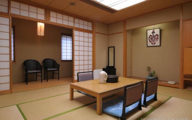 Takarazuka Washington Hotel