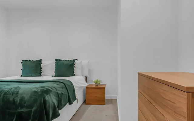 Deluxe 1 Bedroom Apartment in City Road