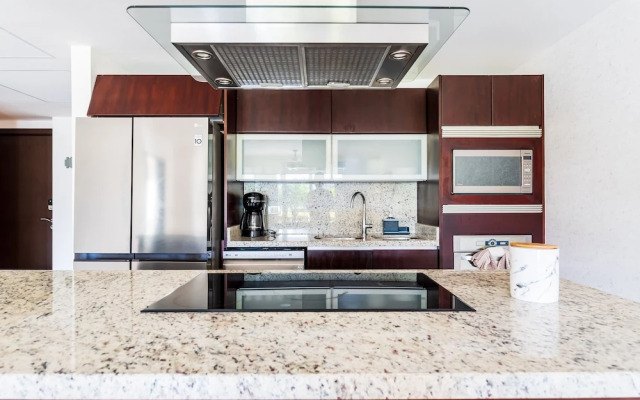 Casa Aruba 403n 2 Bedroom Apts by RedAwning