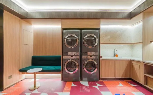 Orange Hotel (Jinan CBD Central Business District)