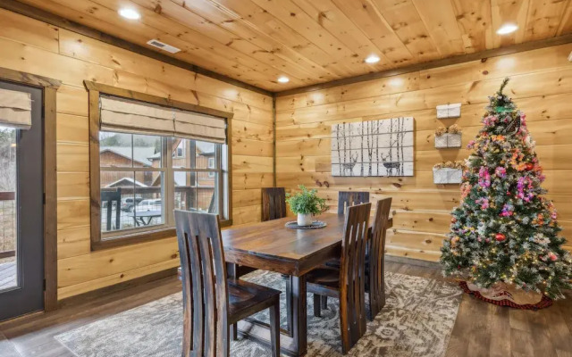 Eden Of The Smokies 5 Bedroom Cabin