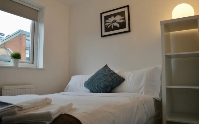 Modern 3BD Home in the Northern Quarter