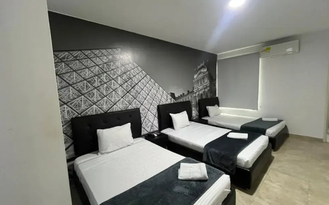 Hotel Fenix