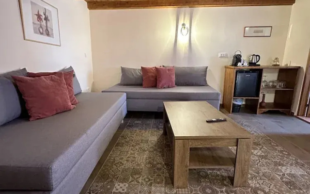 Midgard Suites - Medieval Town