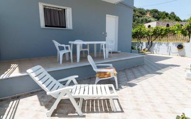 Soko Guest House in Astratigos