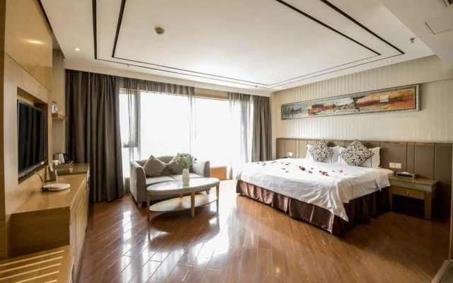 Chongqing Binton Hotel (Qijiang Bus Station)