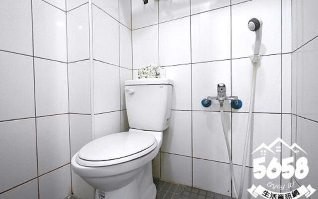 Fengchia Bichon Art Homestay