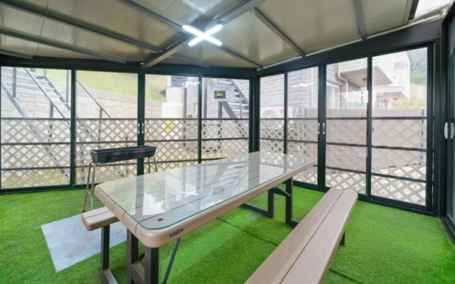 Daebudo W Eden Pension