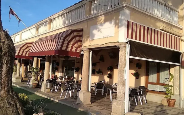 Hotel del Sol