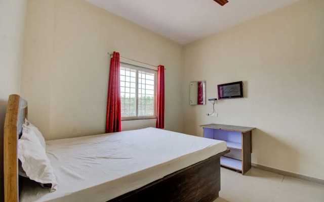 Sri Krishna Deluxe by OYO Rooms