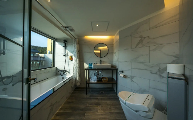 Watermark Hotel Sizihwan