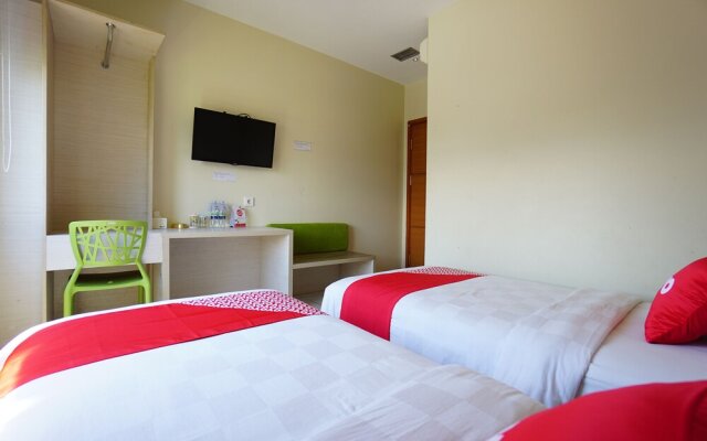 Hotel D'kanaka Riverview by OYO Rooms