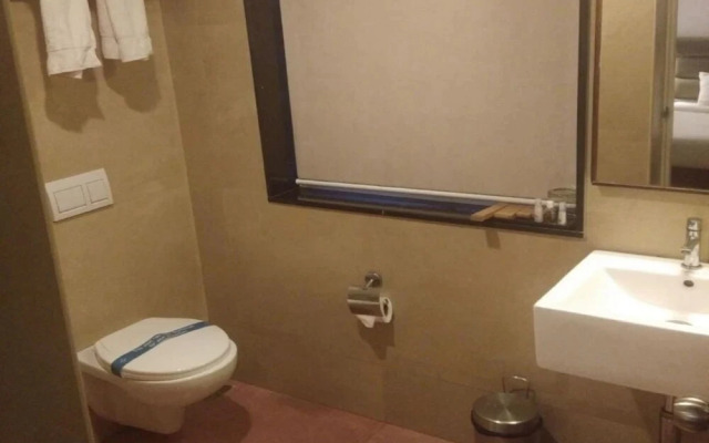 Le Aham Boutique Hotel