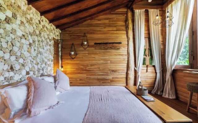 Roots Tree House