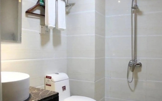 Jiuzhaigou Fengqing Holiday Hotel