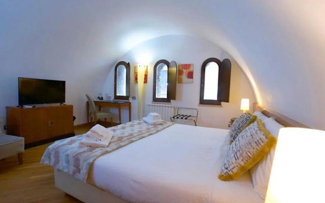 St. Peter' Six Rooms & Suites