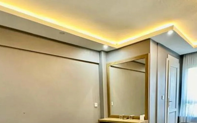 H&B Suite