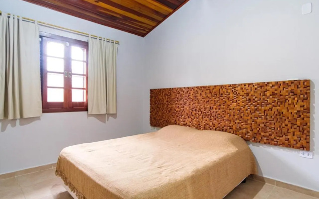 Bh 12: Casa Com Piscina, Perfeita E Bem Localizada!!!