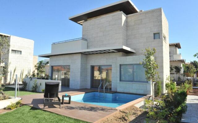 E Hotel Spa & Resort Cyprus