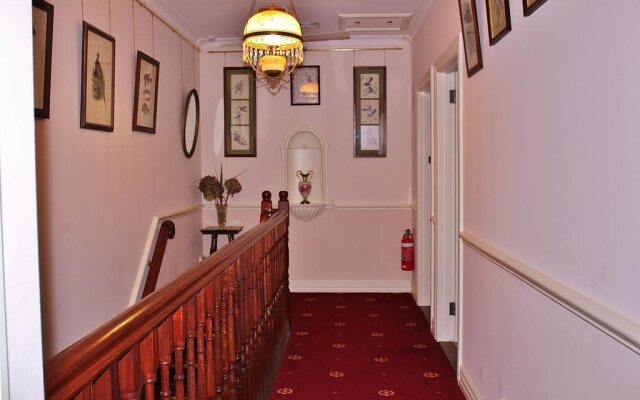 Briardale Bed & Breakfast